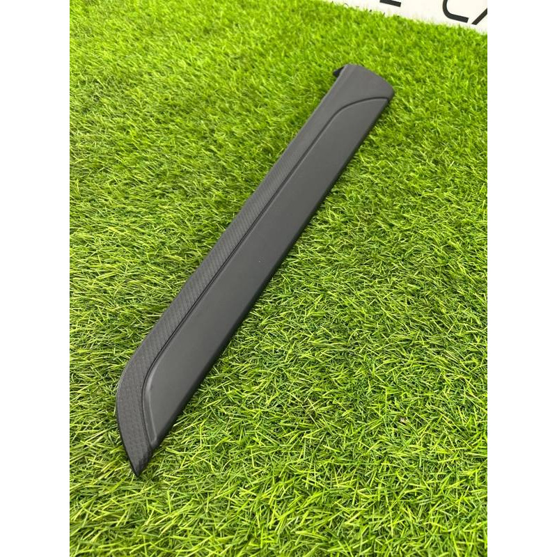 Декоративная накладка торпедо (салон) Subaru Forester SK 2019 2.5 66077SJ500