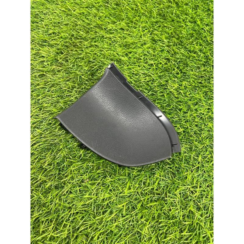 Заглушка торпедо (салон) Subaru Forester SK 2019 2.5 66241FL020