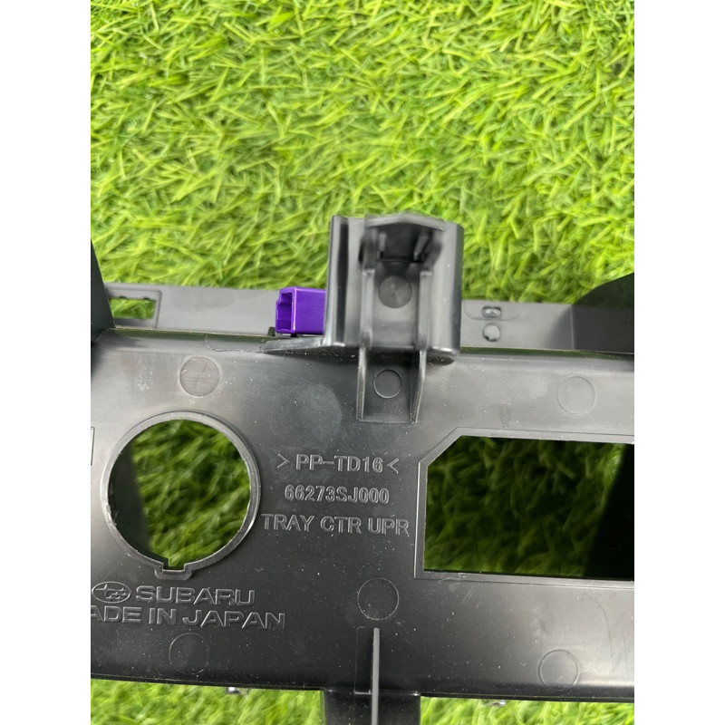 Бардачок центральной консоли (салон) Subaru Forester SK 2019 2.5 66273sj000