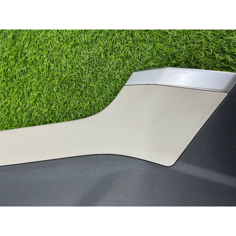 Накладка центральной консоли (салон) Subaru Forester SK 2019 2.5 66241SJ500