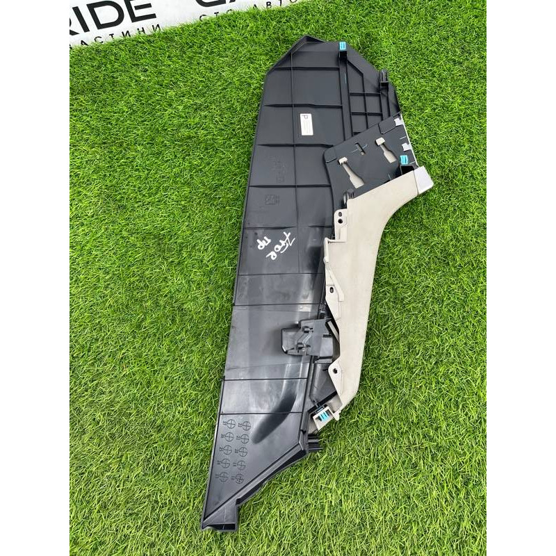 Накладка центральной консоли (салон) Subaru Forester SK 2019 2.5 66241SJ500