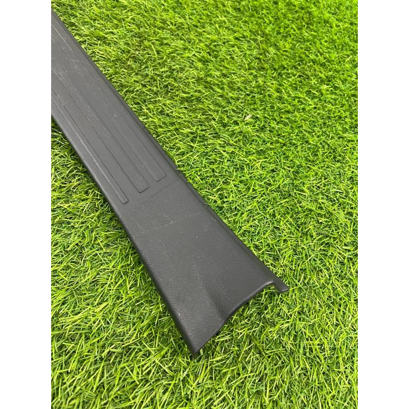 Накладка на порог (кузов и элементы) Subaru Forester SK 2019 2.5 94060SJ030VH