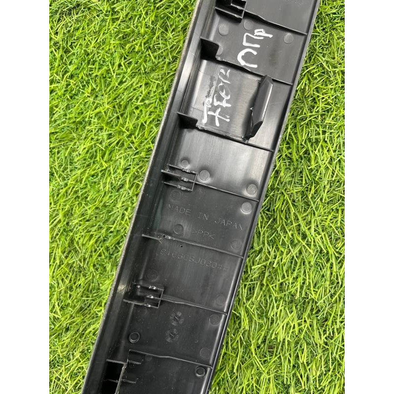 Накладка на порог (кузов и элементы) Subaru Forester SK 2019 2.5 94060SJ030VH