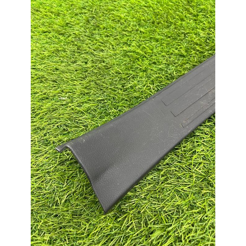 Накладка на порог (кузов и элементы) Subaru Forester SK 2019 2.5 94060SJ040VH