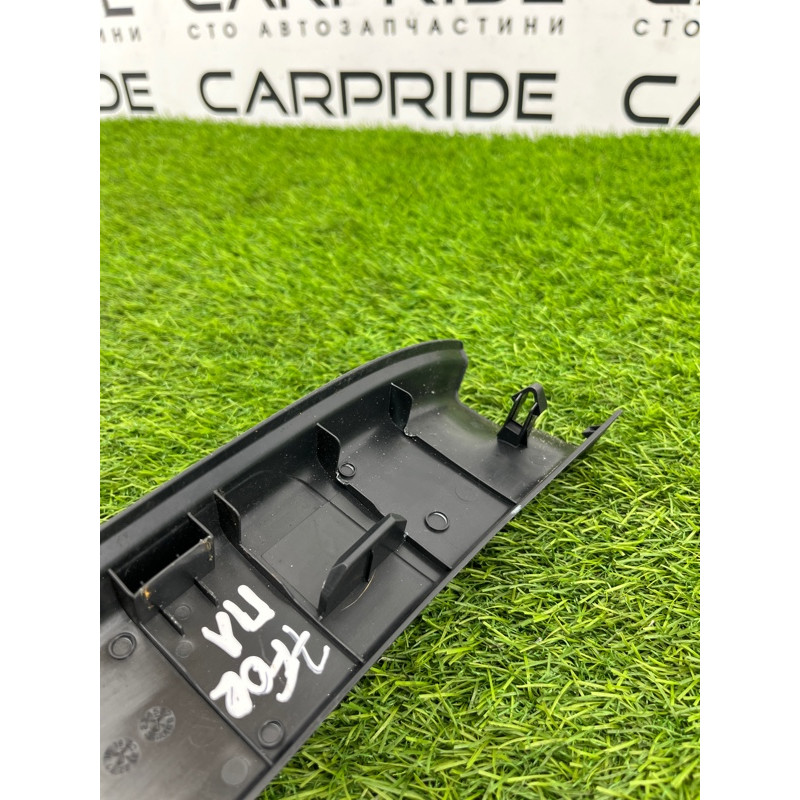 Накладка на порог (кузов и элементы) Subaru Forester SK 2019 2.5 94060SJ040VH