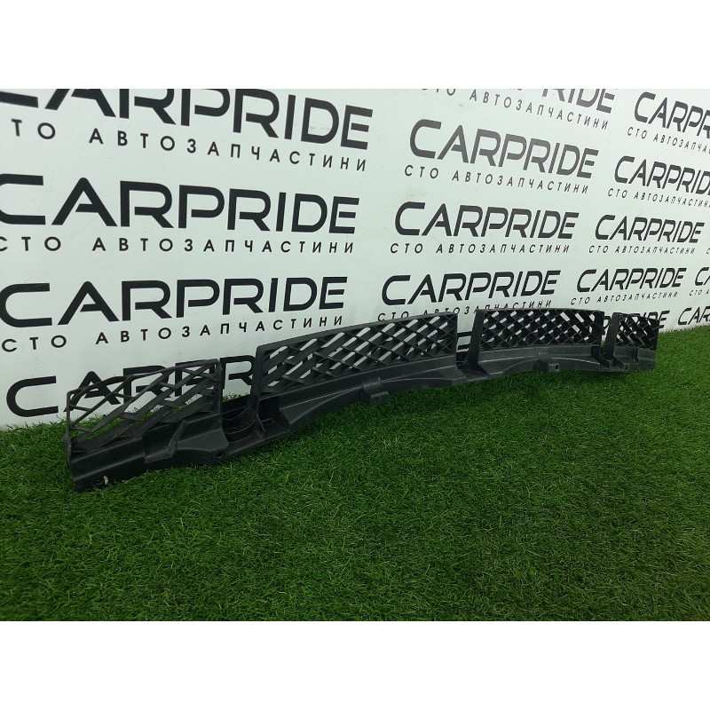 Крепление бампера (кузов и элементы) Volkswagen Touareg NF 2013 3.0 TDI CRCA 7P6807863