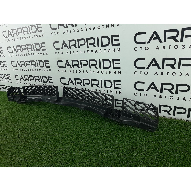 Крепление бампера (кузов и элементы) Volkswagen Touareg NF 2013 3.0 TDI CRCA 7P6807863