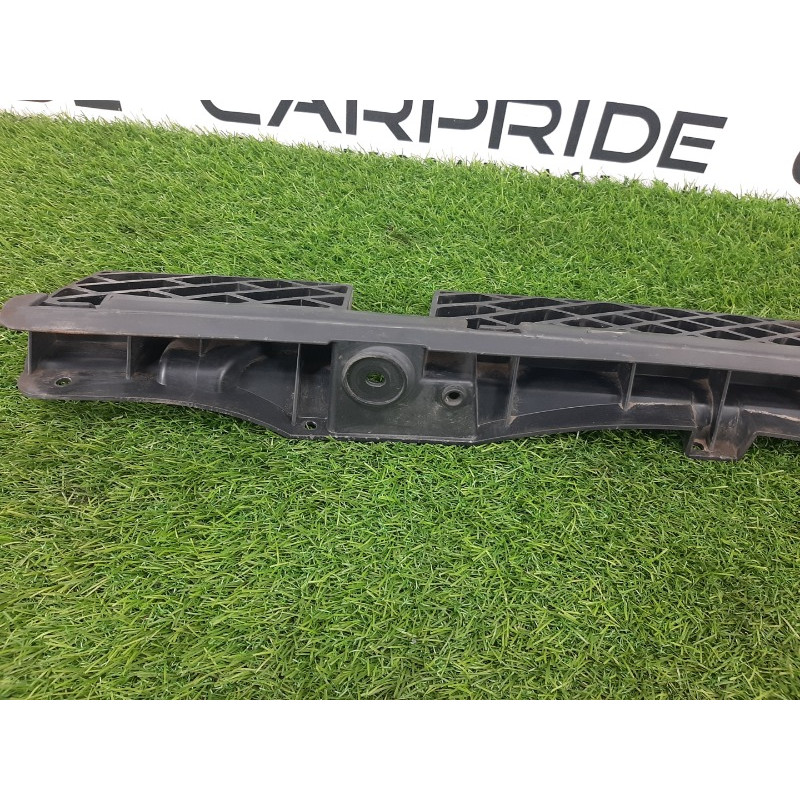 Крепление бампера (кузов и элементы) Volkswagen Touareg NF 2013 3.0 TDI CRCA 7P6807863