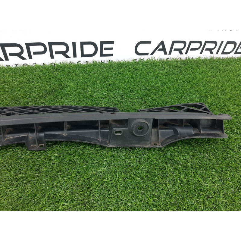 Крепление бампера (кузов и элементы) Volkswagen Touareg NF 2013 3.0 TDI CRCA 7P6807863