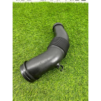 Патрубок воздушного фильтра