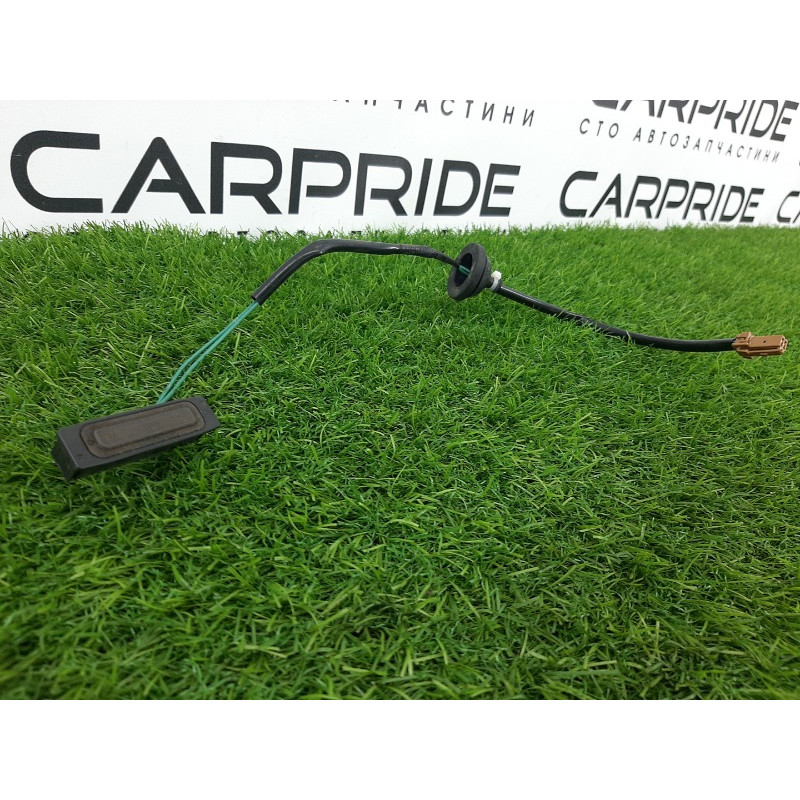 Кнопка открывания крышки багажника (электрика / кнопки) Subaru Forester SK 2019 2.5 63270SJ000