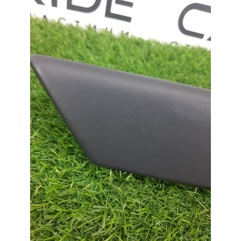 Декоративная накладка карты двери (салон) Volkswagen Touareg NF 2013 3.0 TDI CRCA 7p6867363