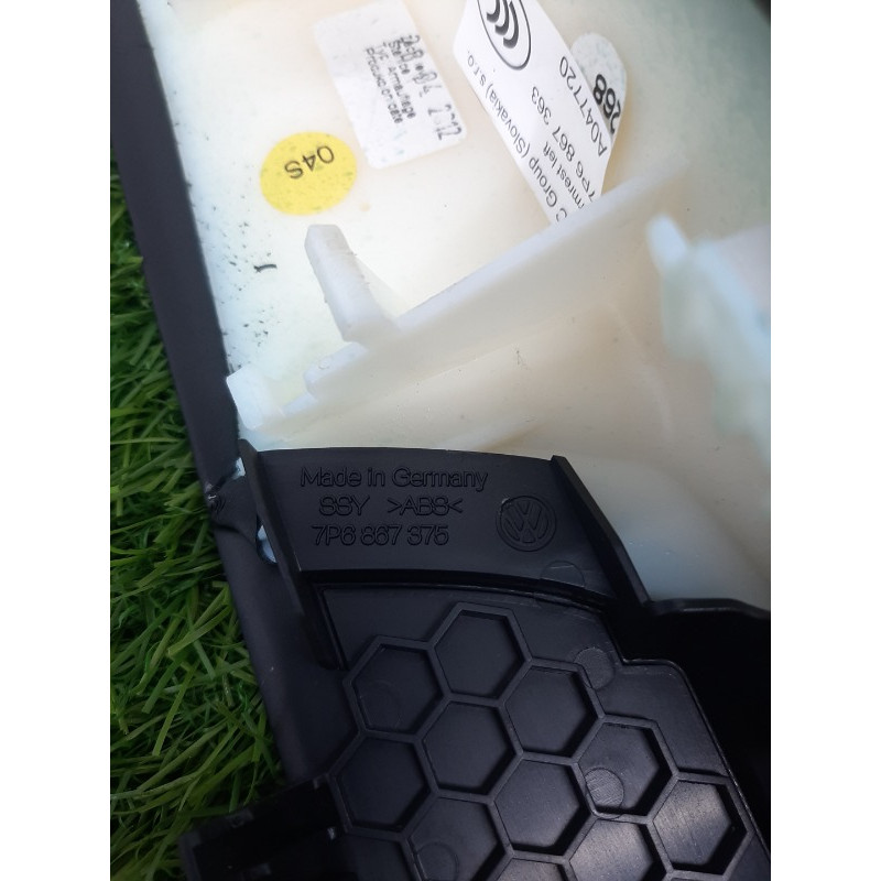 Декоративная накладка карты двери (салон) Volkswagen Touareg NF 2013 3.0 TDI CRCA 7p6867363