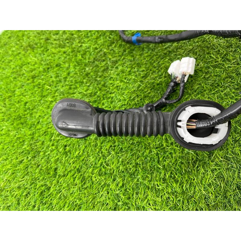 Проводка крышки багажника (электрика) Subaru Forester SK 2019 2.5 81817sj030