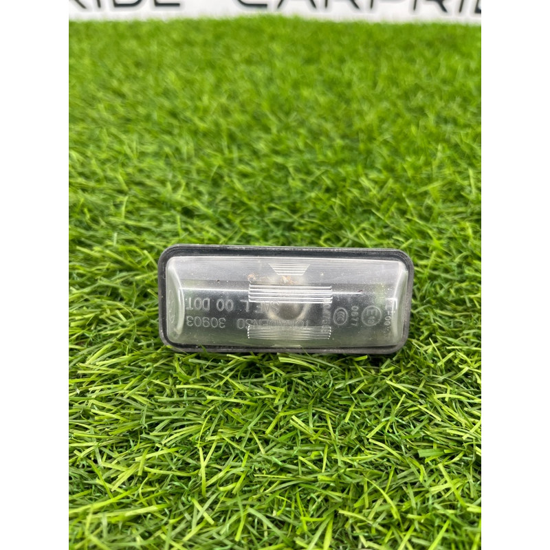 Плафон подсветки номера (оптика) Subaru Forester SK 2019 2.5 84912FG110