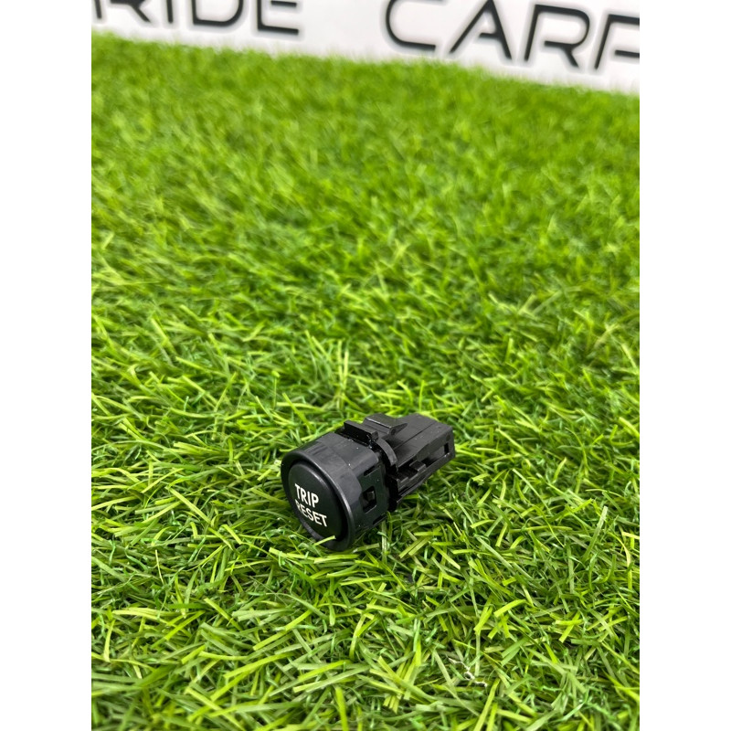 Кнопка сброса пробега (электрика / кнопки) Subaru Forester SK 2019 2.5 83028FL000