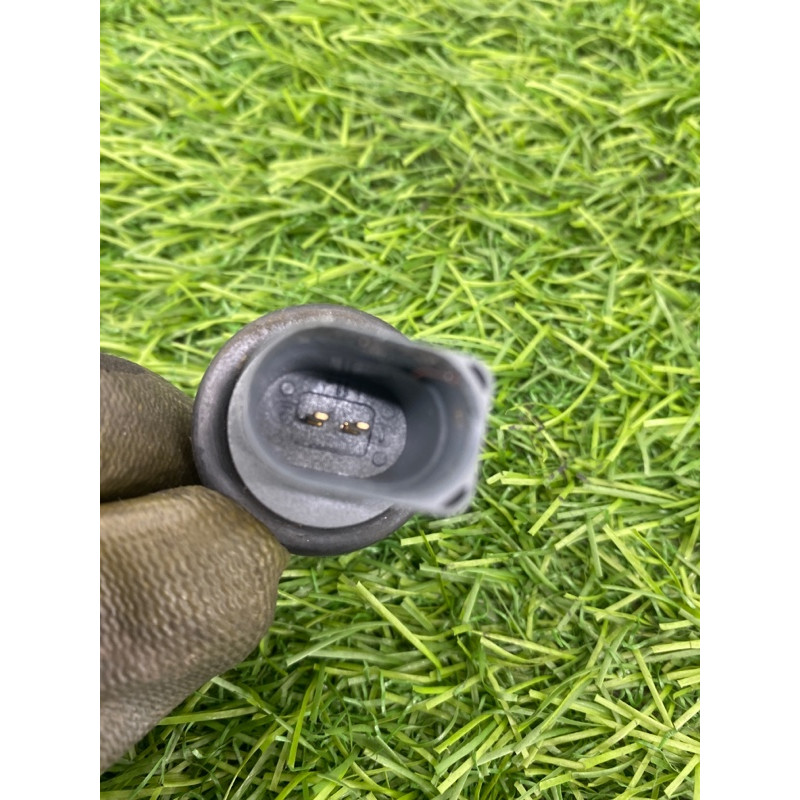 Датчик температуры (электрика / датчики) Volkswagen Touareg NF 2013 3.0 TDI CRCA 06A919501A