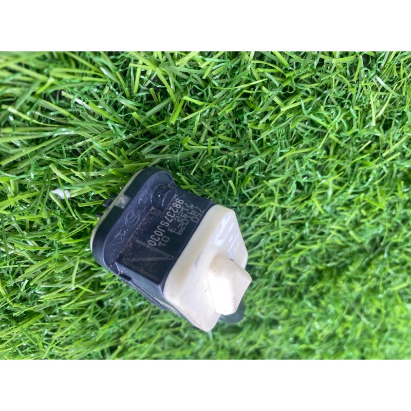 Датчик удара (электрика / датчики) Subaru Forester SK 2020 2.5 98237sj030