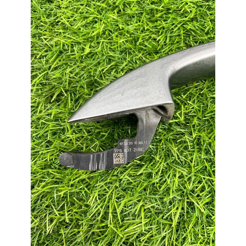 Ручка двери внешняя (кузов и элементы) Volkswagen Touareg NF 2013 3.0 TDI CRCA 7P6837206EGRU