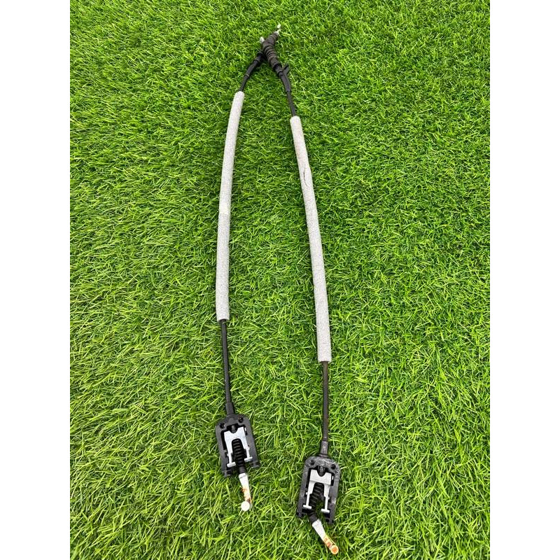 Трос замка двери (кузов и элементы) Volkswagen Touareg NF 2013 3.0 TDI CRCA 5N0837017D