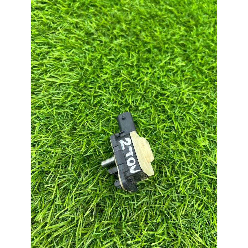 Датчик удара (электрика / датчики) Volkswagen Touareg NF 2013 3.0 TDI CRCA 7p0959354