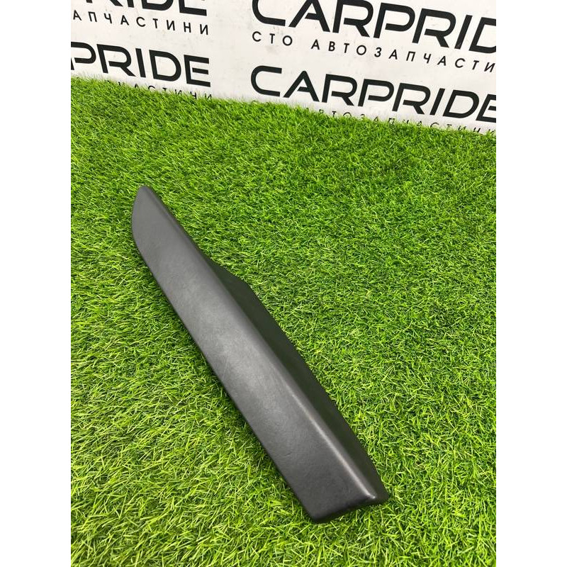 Обшивка ручки подлокотника (салон) Volkswagen Touareg NF 2013 3.0 TDI CRCA 7P2868170BE74