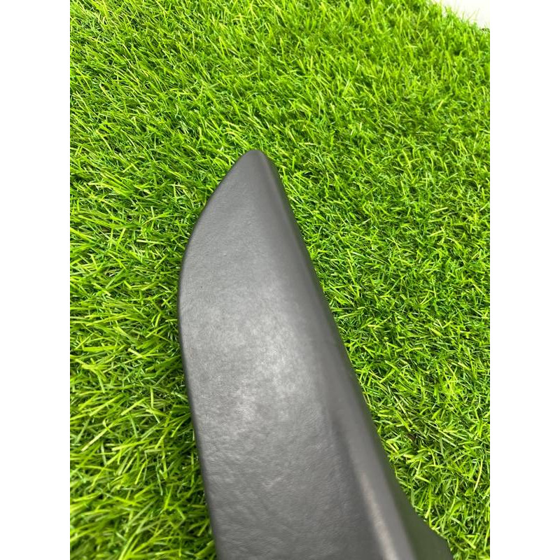 Обшивка ручки подлокотника (салон) Volkswagen Touareg NF 2013 3.0 TDI CRCA 7P2868170BE74