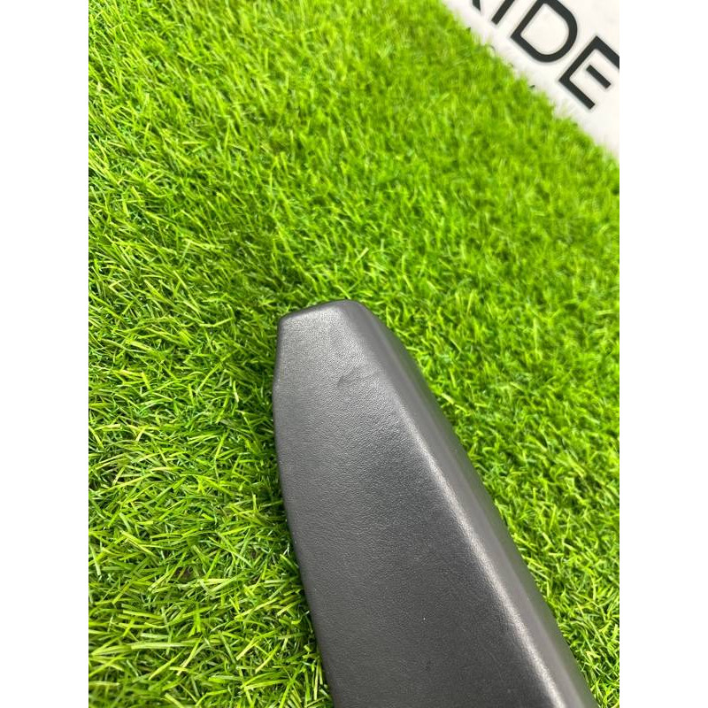 Обшивка ручки подлокотника (салон) Volkswagen Touareg NF 2013 3.0 TDI CRCA 7P2868170BE74