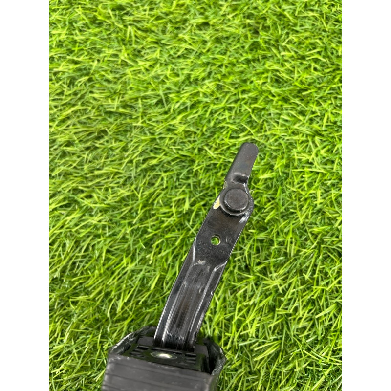 Ограничитель двери (кузов и элементы) Volkswagen Touareg NF 2013 3.0 TDI CRCA 7P0837249B