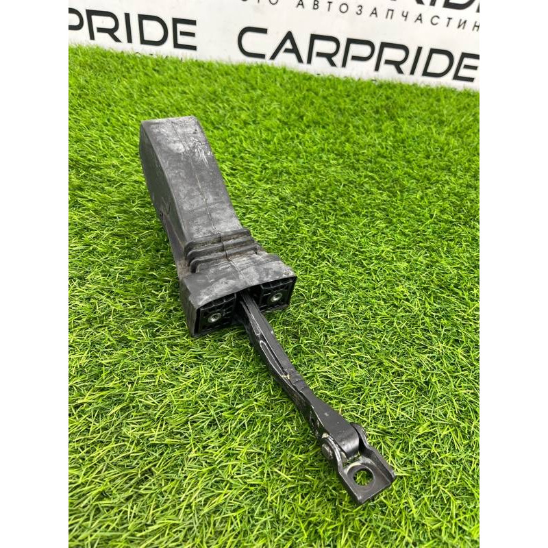 Ограничитель двери (кузов и элементы) Volkswagen Touareg NF 2013 3.0 TDI CRCA 7P0839249C