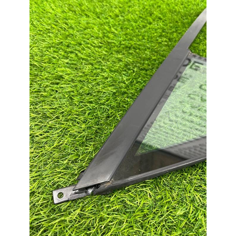 Форточка двери (кузов и элементы) Volkswagen Touareg NF 2013 3.0 TDI CRCA 7P0845113D