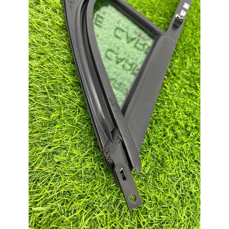 Форточка двери (кузов и элементы) Volkswagen Touareg NF 2013 3.0 TDI CRCA 7P0845113D