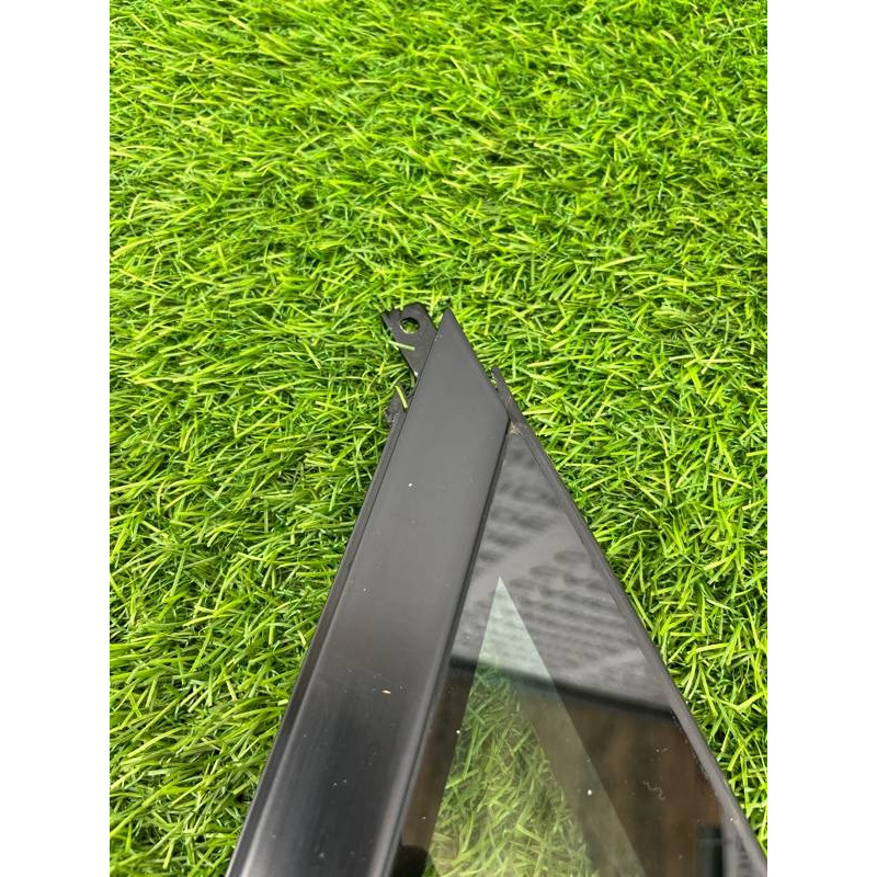 Форточка двери (кузов и элементы) Volkswagen Touareg NF 2013 3.0 TDI CRCA 7P0845114D