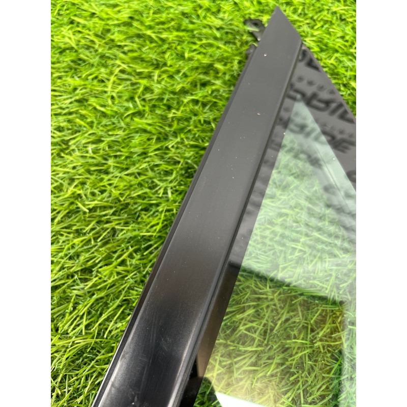 Форточка двери (кузов и элементы) Volkswagen Touareg NF 2013 3.0 TDI CRCA 7P0845114D