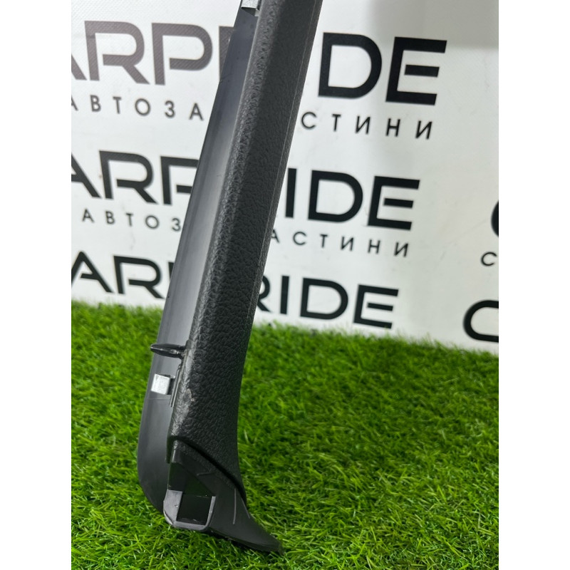 Обшивка крышки багажника (салон) Volkswagen Touareg NF 2013 3.0 TDI CRCA 7P6867603A82V