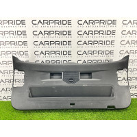 Обшивка крышки багажника