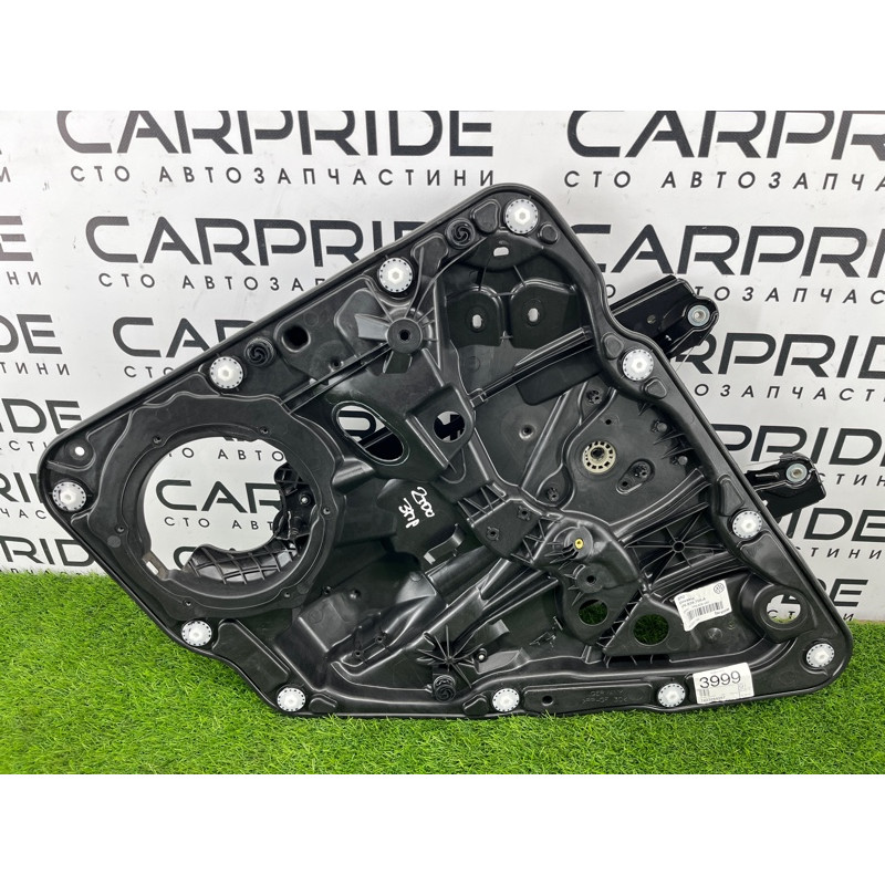Механизм стеклоподъемника (кузов и элементы) Volkswagen Touareg NF 2013 3.0 TDI CRCA 7P6839462A