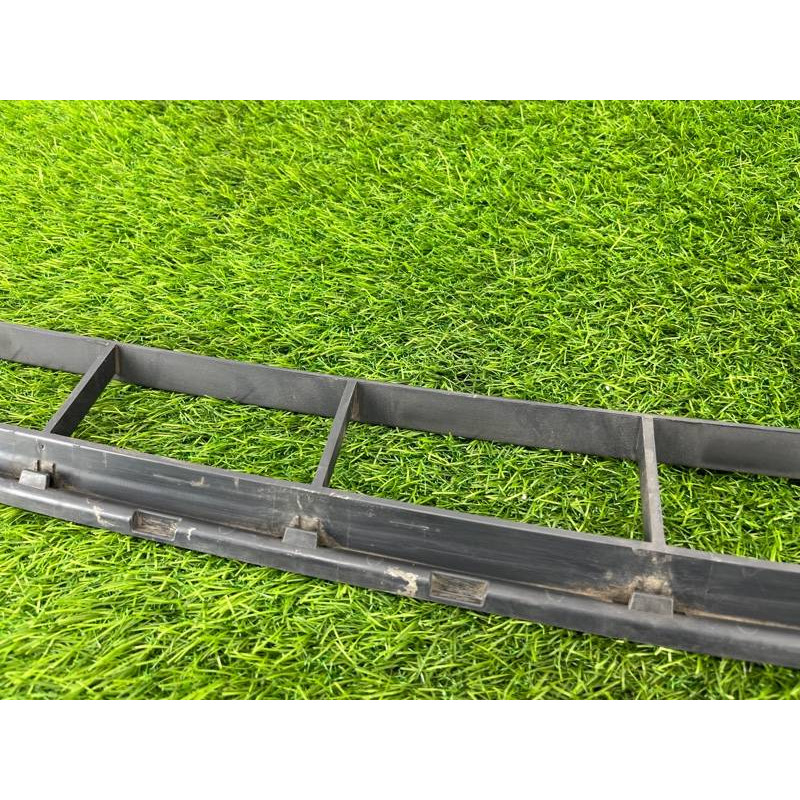 Решетка бампера (кузов и элементы) Volkswagen Touareg NF 2013 3.0 TDI CRCA 7P68536739B9