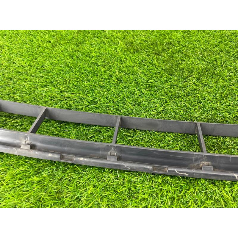 Решетка бампера (кузов и элементы) Volkswagen Touareg NF 2013 3.0 TDI CRCA 7P68536739B9