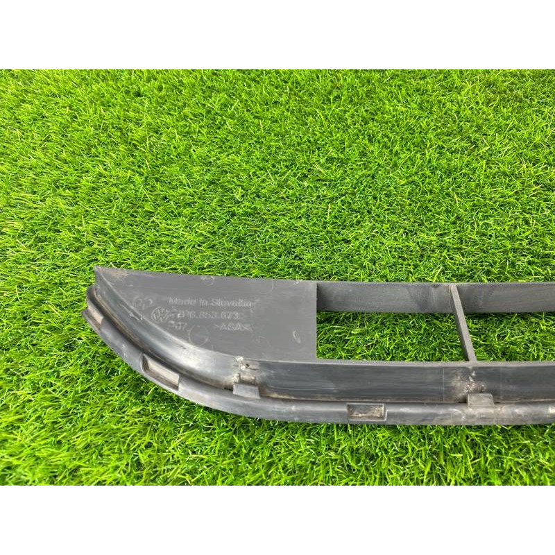 Решетка бампера (кузов и элементы) Volkswagen Touareg NF 2013 3.0 TDI CRCA 7P68536739B9