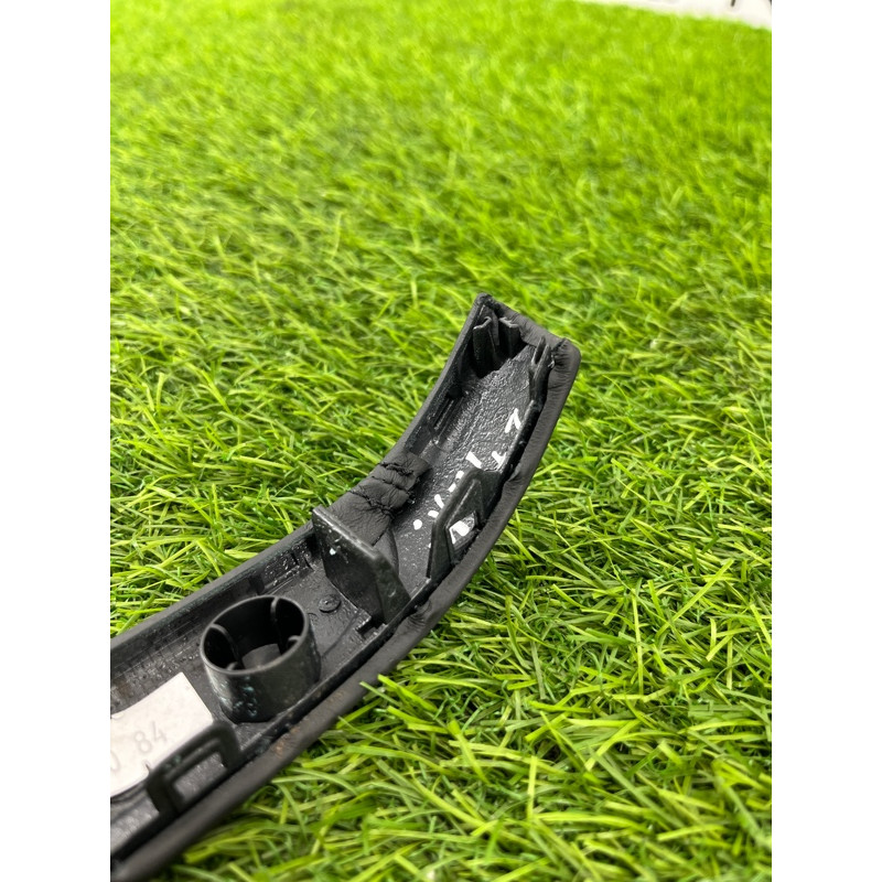 Декоративная накладка карты двери (салон) Volkswagen Touareg NF 2013 3.0 TDI CRCA 7P6867171AE74