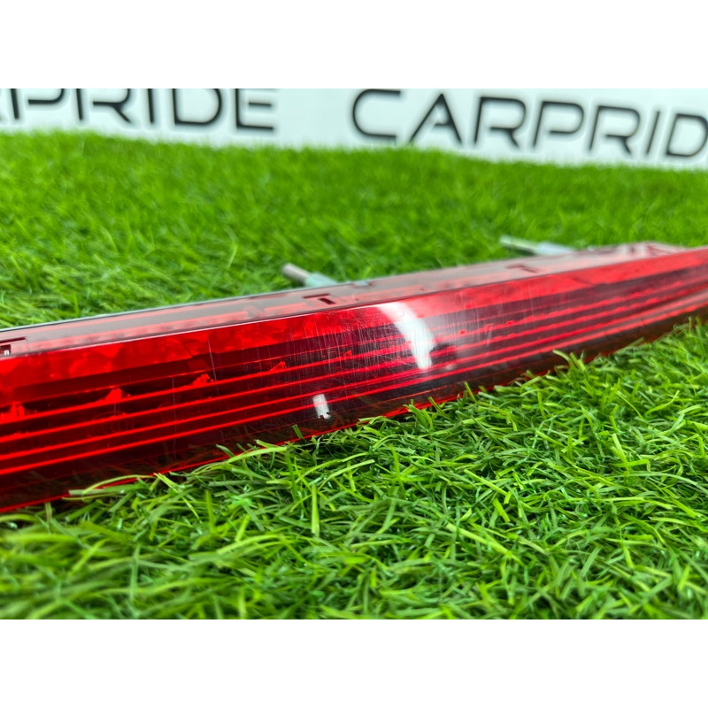 Повторювач стоп-сигналу (оптика - оптика) BMW 3-series E93 2010 3.0 N52 63257162309