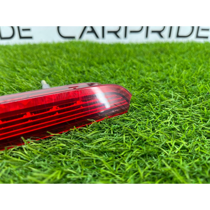 Повторювач стоп-сигналу (оптика - оптика) BMW 3-series E93 2010 3.0 N52 63257162309