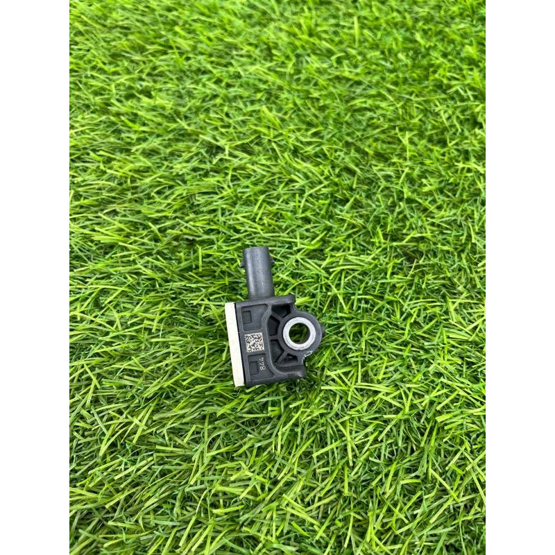 Датчик удара (электрика / датчики) Volkswagen Touareg NF 2013 3.0 TDI CRCA 7p0959651