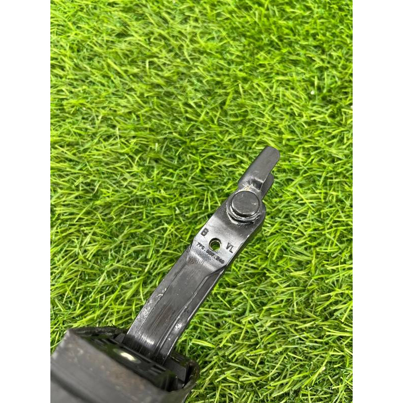 Ограничитель двери (кузов и элементы) Volkswagen Touareg NF 2013 3.0 TDI CRCA 7P0837249B