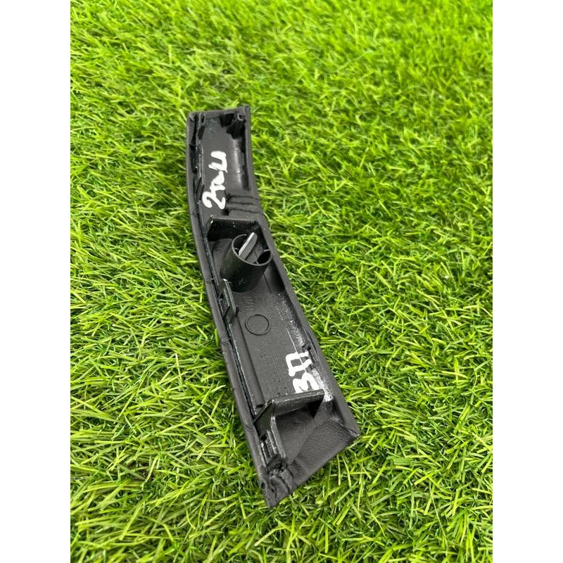 Декоративная накладка карты двери (салон) Volkswagen Touareg NF 2013 3.0 TDI CRCA 7p6867372a