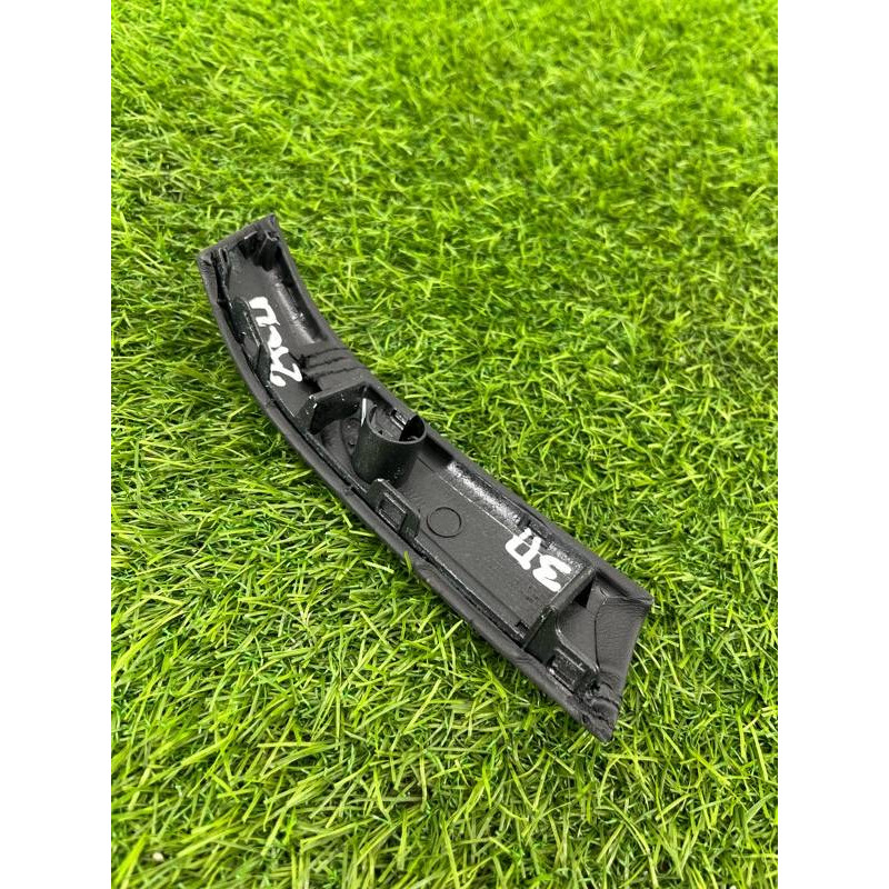 Декоративная накладка карты двери (салон) Volkswagen Touareg NF 2013 3.0 TDI CRCA 7p6867372a