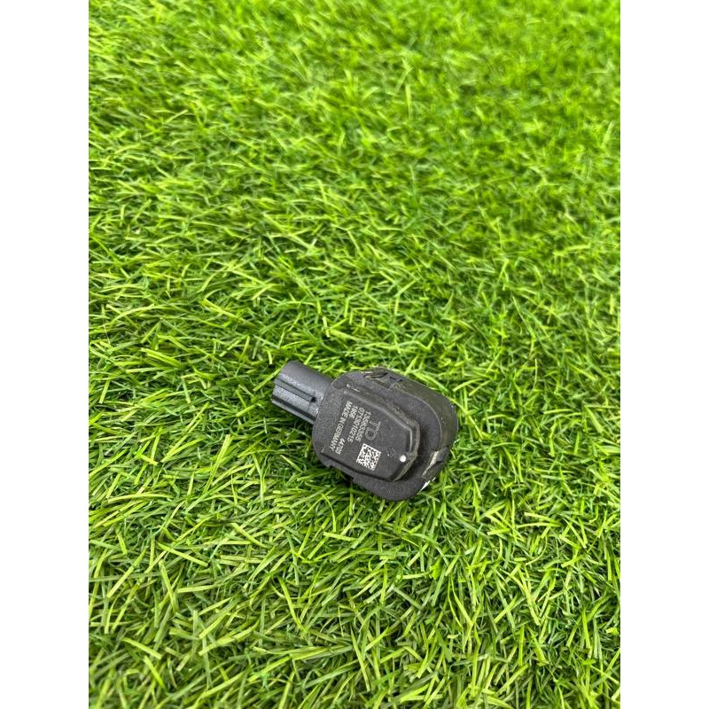 Датчик удара (электрика / датчики) Cadillac Xt5 1 2016 3.6 13583355