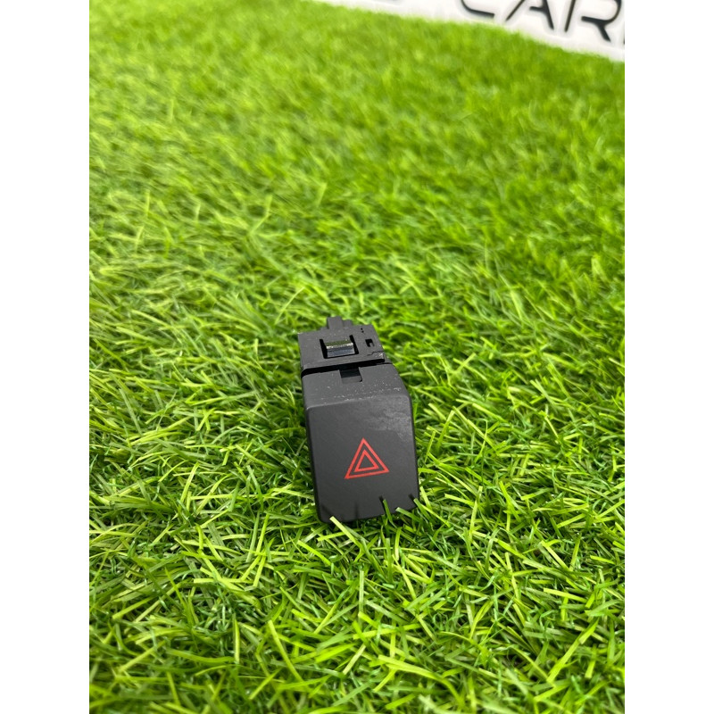 Кнопка аварийной сигнализации (электрика / кнопки) Nissan Rogue T32 2020 2.5 252904BA0A