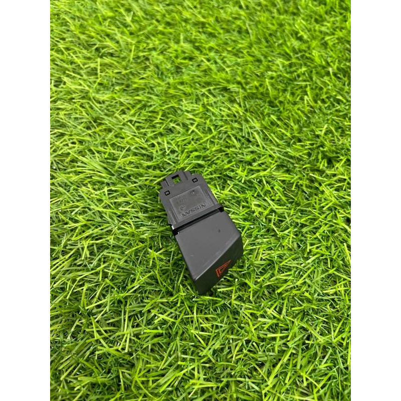 Кнопка аварийной сигнализации (электрика / кнопки) Nissan Rogue T32 2020 2.5 252904BA0A